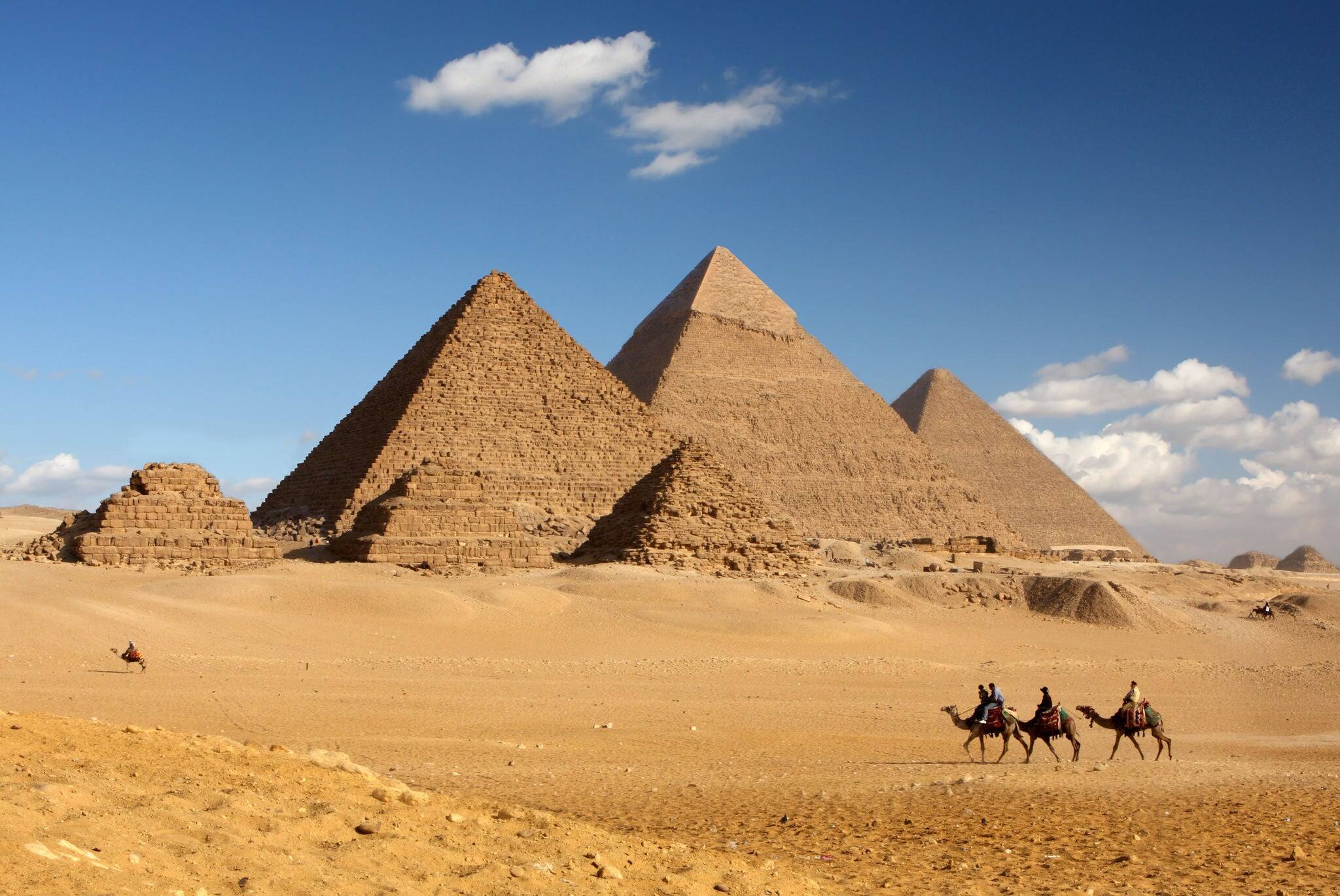 pyramids egypt