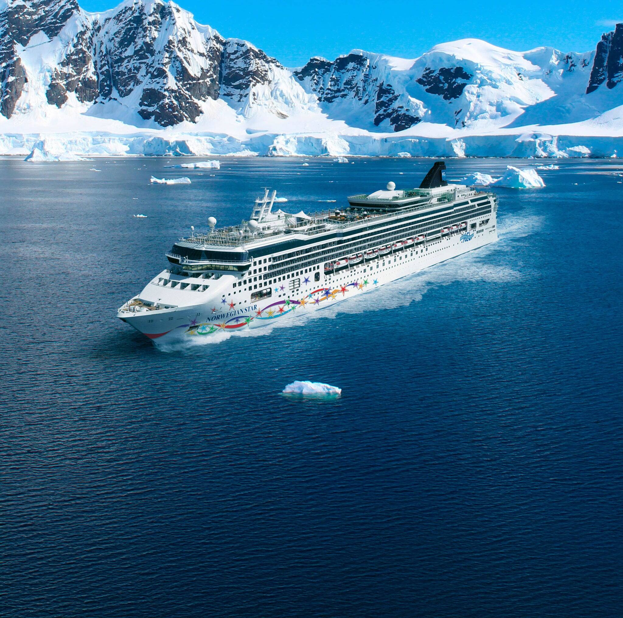Norwegian Star, Cruise Line
