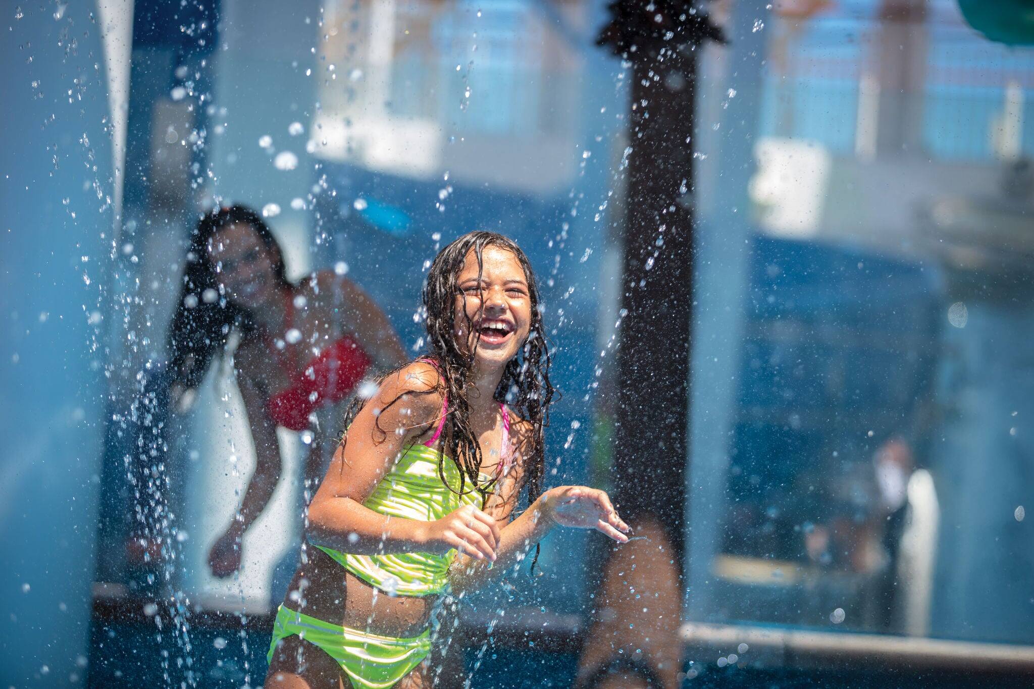 Norwegian Breakaway Pool.