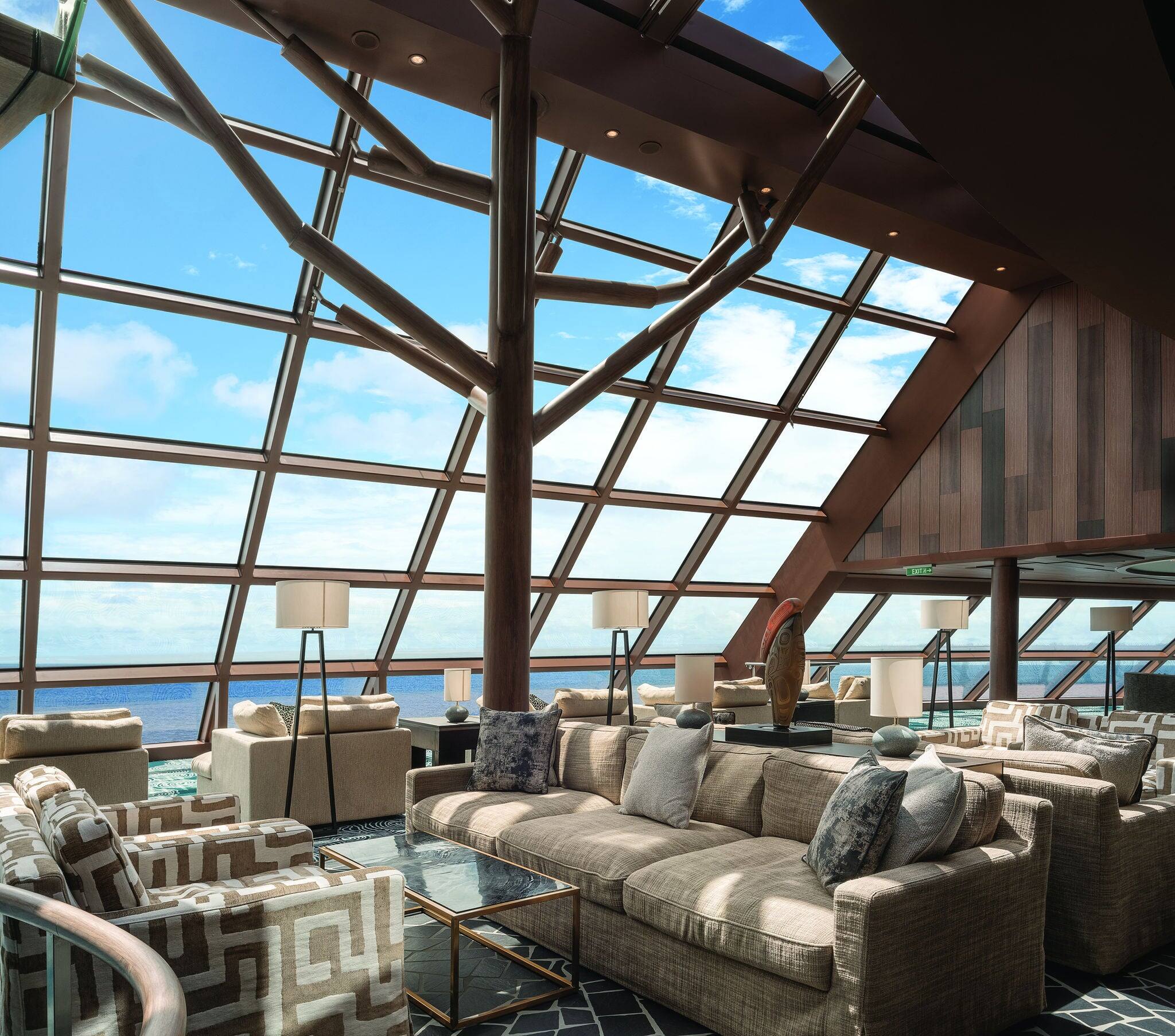 Norwegian Bliss The Haven Horizon Lounge