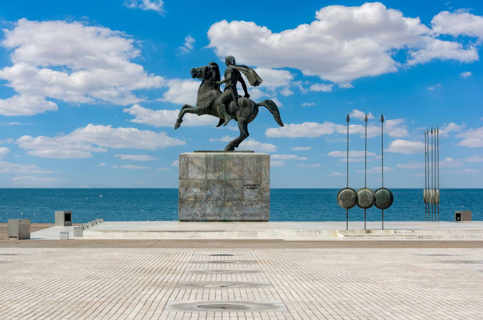 Monument to Alexander the Great on Thessaloniki embankment, Greece (inscription "Alexander the Great")