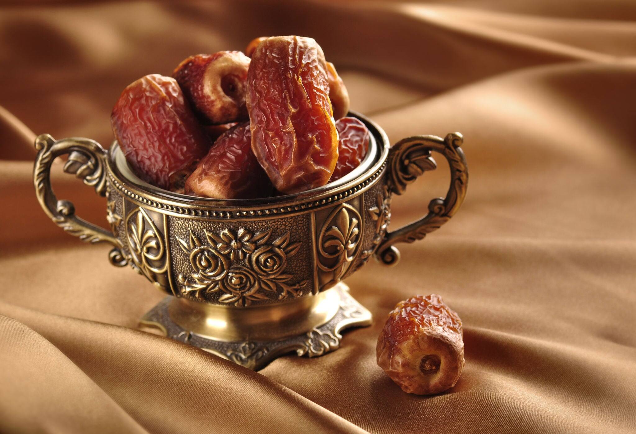 A vintage bowl of dates
