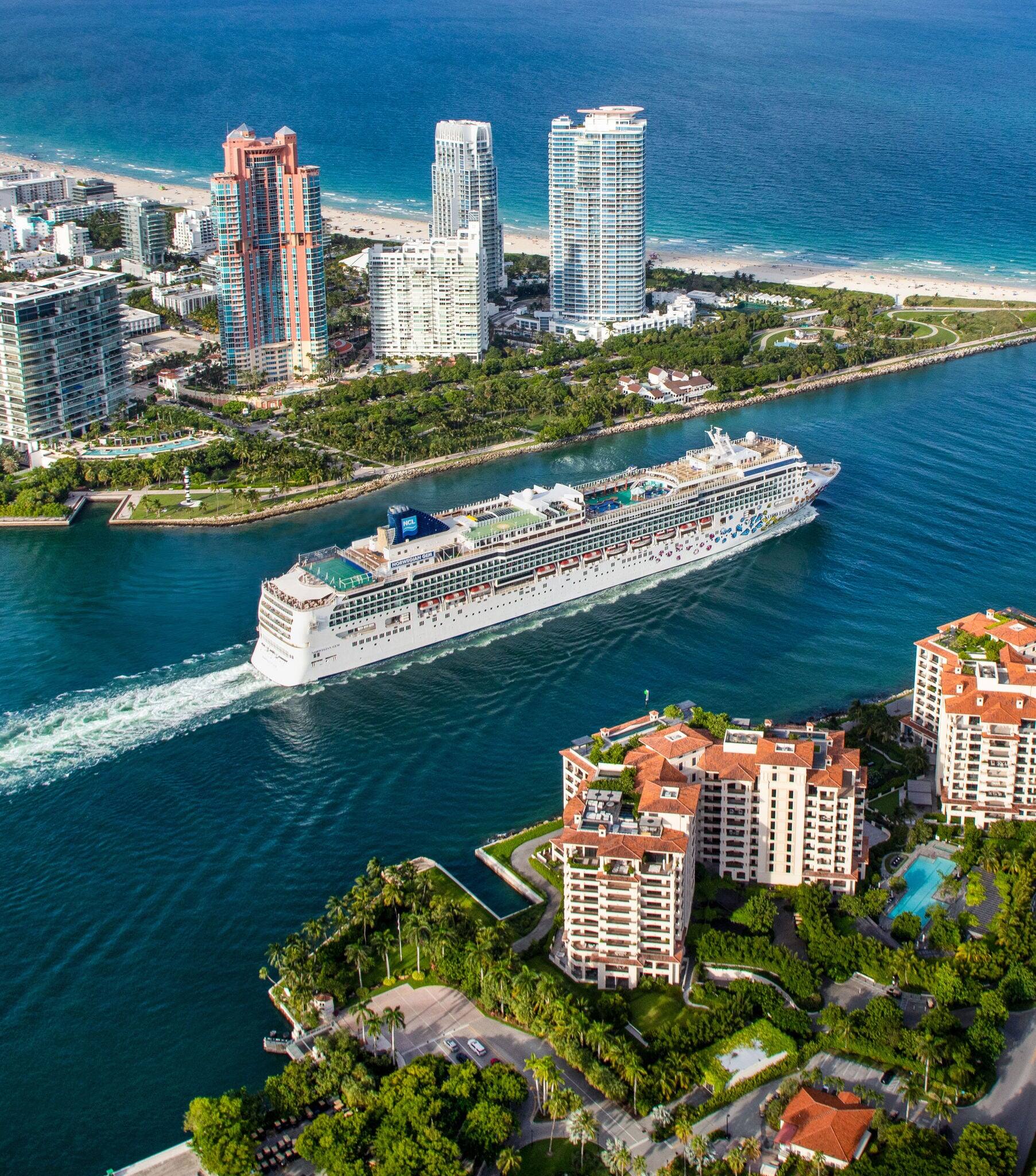 Norwegian Gem - Port of Miami, FL