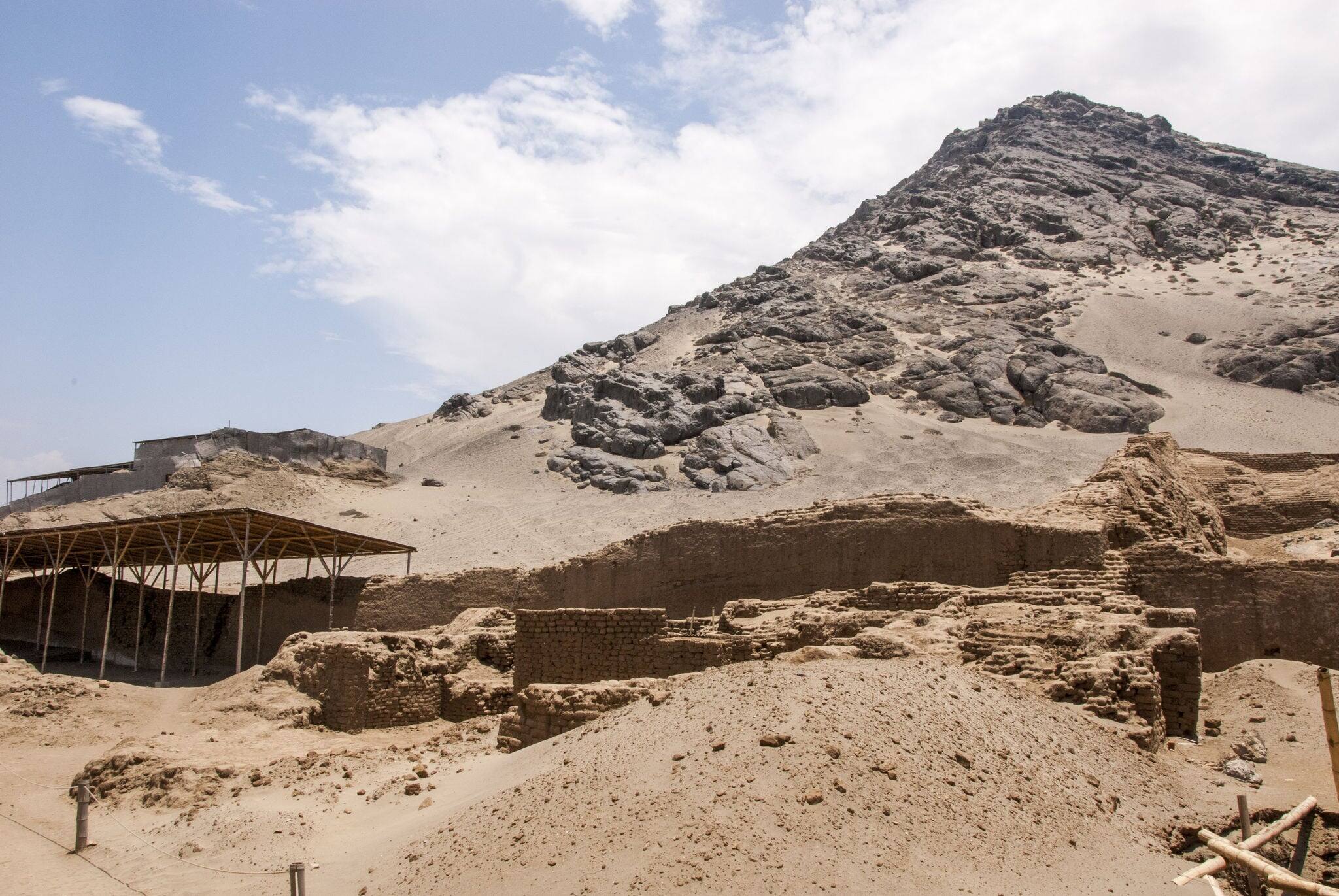 South America, Peru, Trujillo, Salaverry. Chan Chan, largest adobe city, 1000 year old capital of Chimu Kingdom