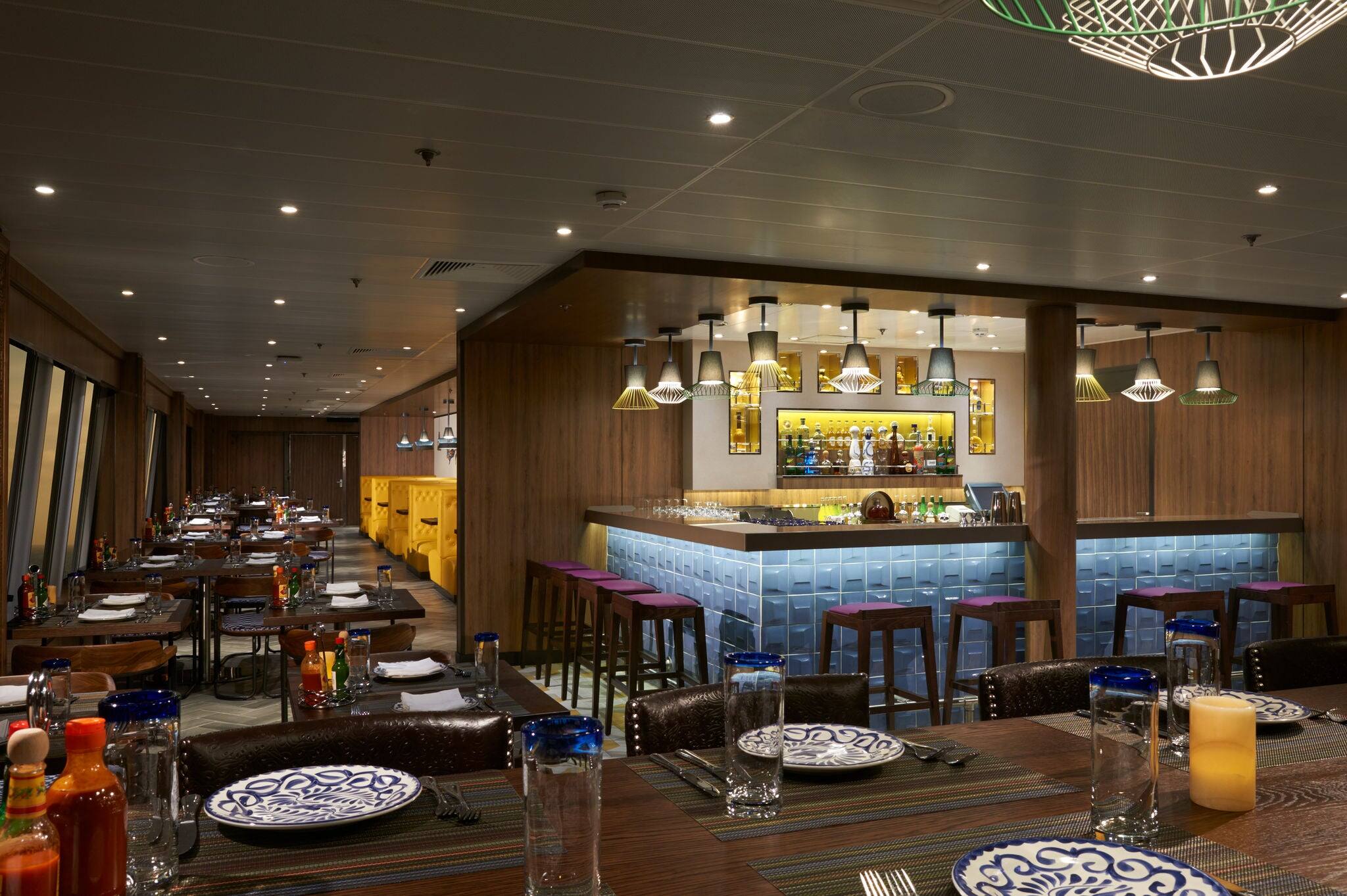 NCL Dawn Dining Los Lobos Cantina