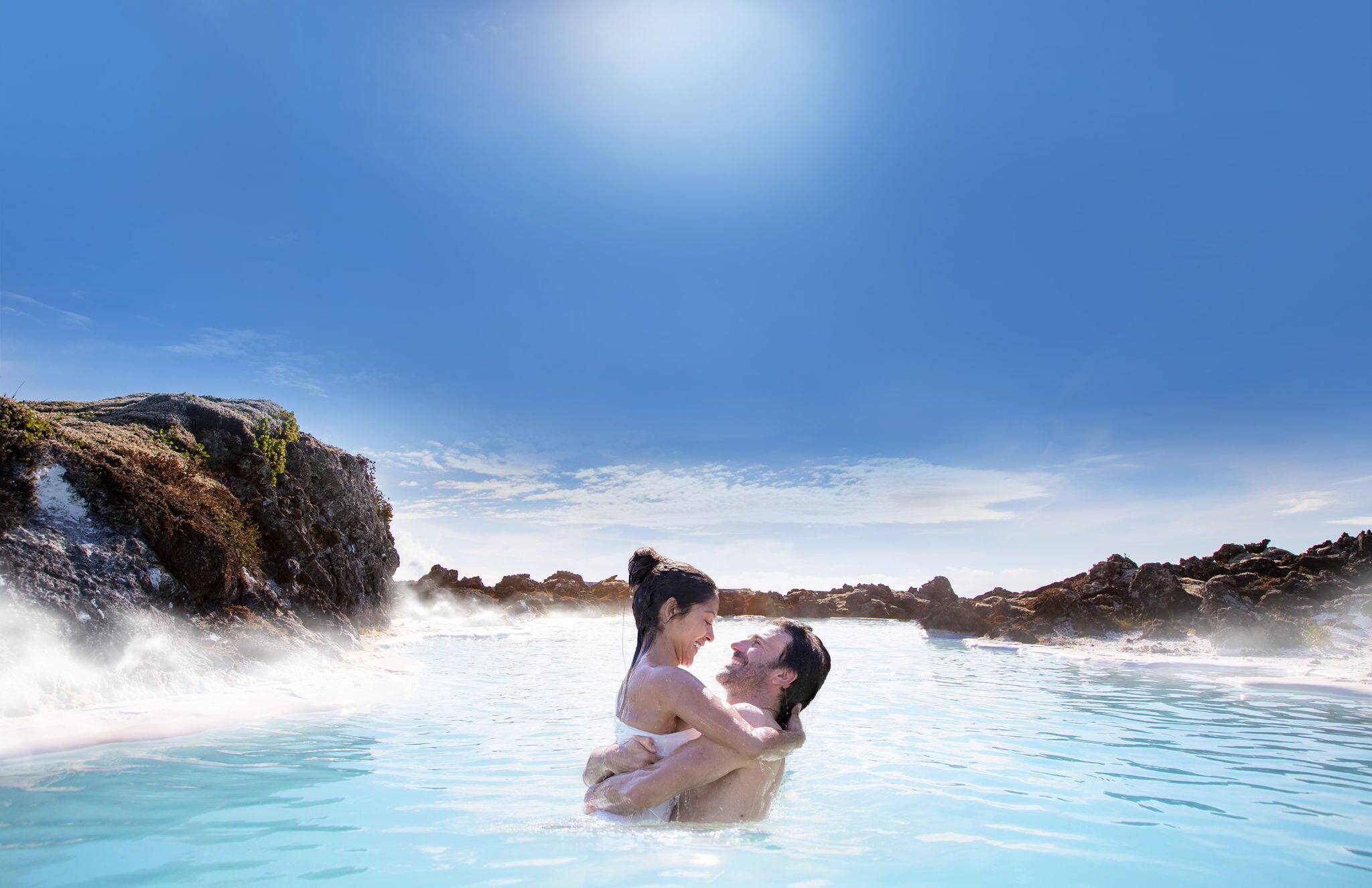 NCL-Iceland-Cruise-Lifestyle-Couple-Hot-Spring