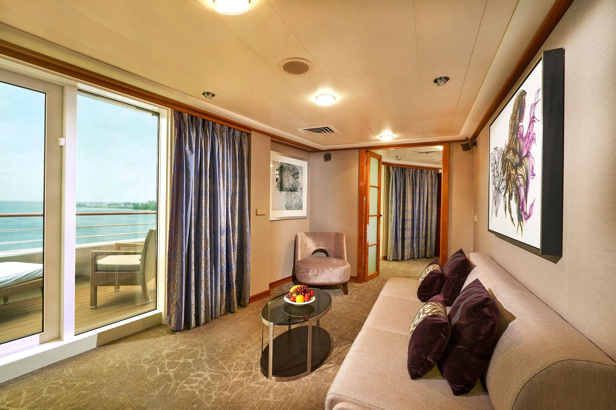Norwegian Sun 2018 Refurbishments