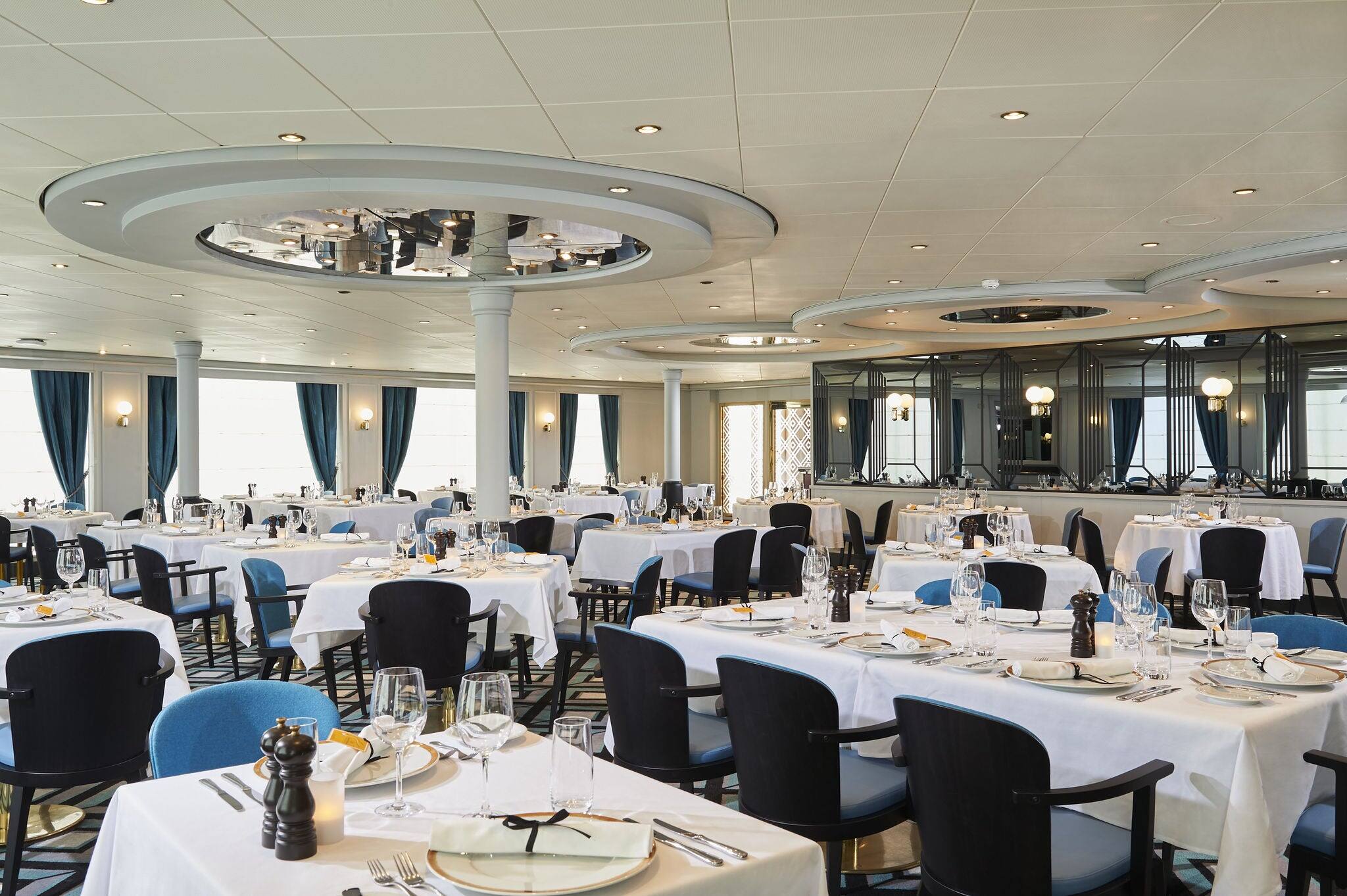 NCL Sun Dining Le Bistro