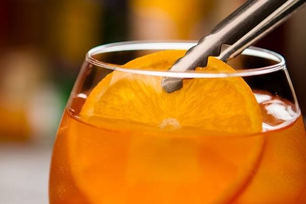 Refreshing Aperol Spritz Refreshing Aperol Spritz