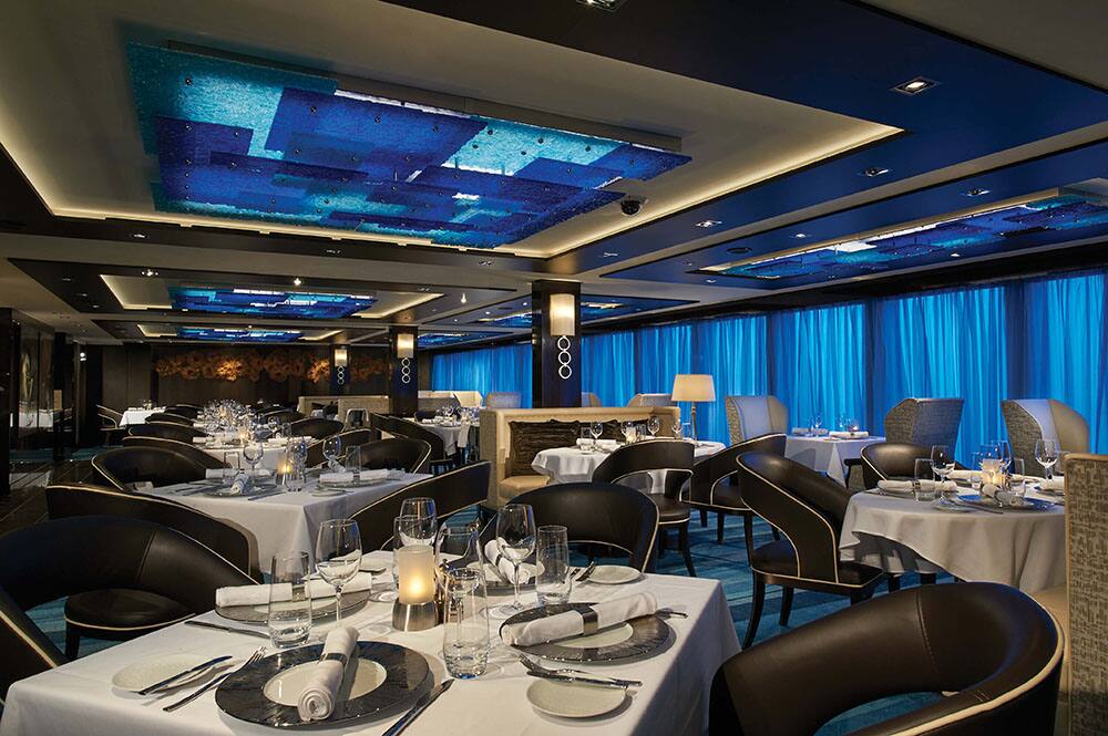 The Haven Restaurant en el Norwegian Escape Norwegian Cruise Line - The Haven Restaurant