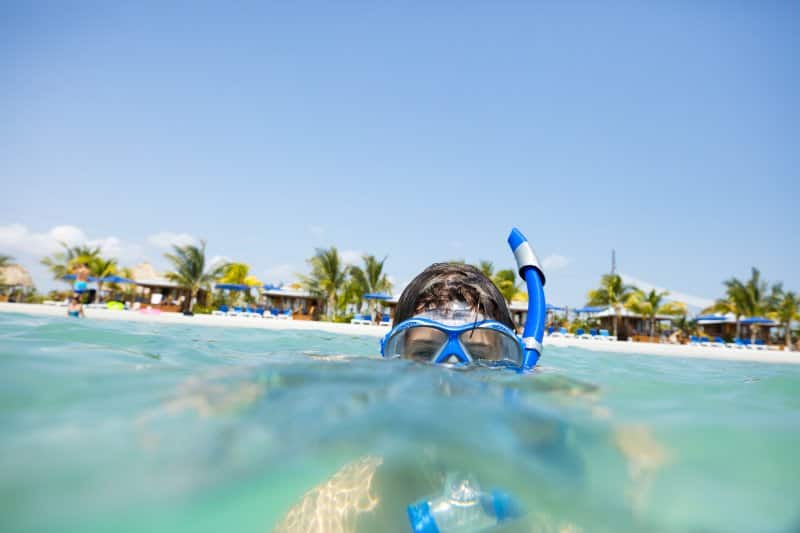 Swim and Play in Harvest Caye Swim and Play in Harvest Caye